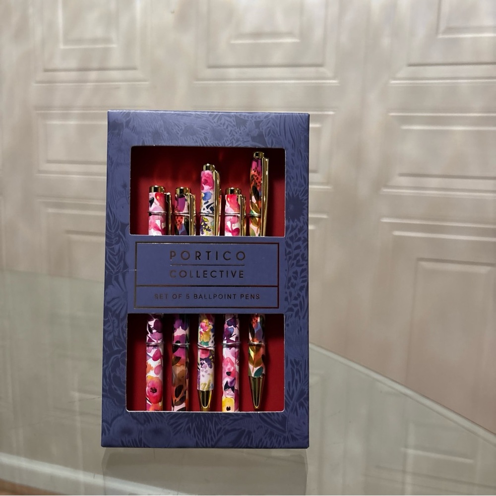 PORTICO
COLLECTIVE SET OF 5 BALLPOINT PENS